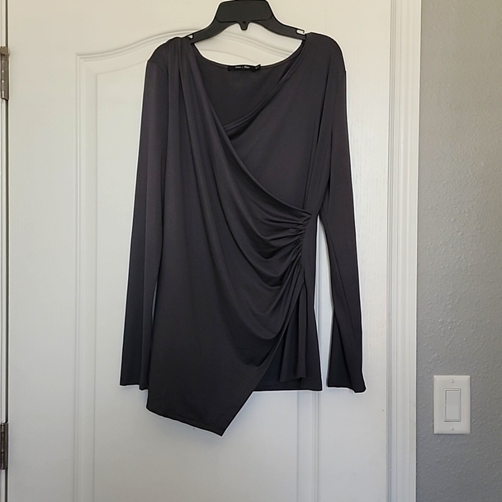 Doe & Rae Long Sleeve Dark Grey Blouse